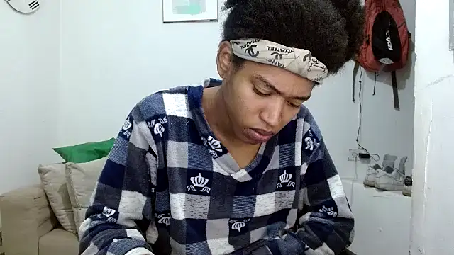 Snapshot of angelamarie1 chatting on 02-24-26, 12:14 angelamarie1 online show from 02-24-26, 12:14