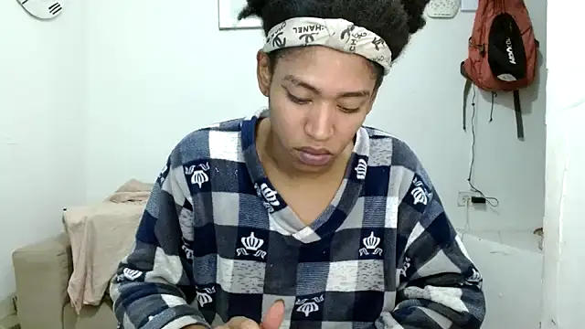 Snapshot of angelamarie1 chatting on 02-27-26, 08:03 angelamarie1 online show from 02-27-26, 08:03