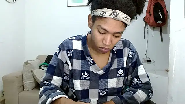 angelamarie1 online show from 03-04-26, 01:06