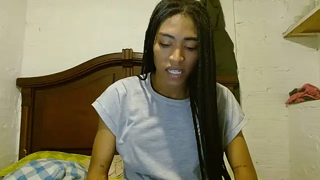 angelamarie1 online show from 07-12-26, 01:07