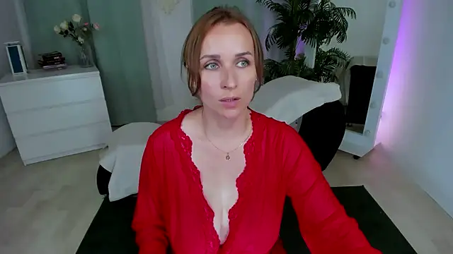 Snapshot of Karinella_x chatting on 06-10-26, 12:04 Karinella x online show from 06-10-26, 12:04