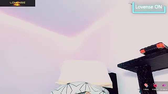 Snapshot of Miss_Nasty_Lia chatting on 05-08-26, 05:40 Miss Nasty Lia online show from 05-08-26, 05:40