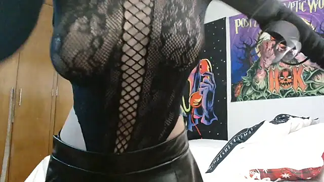 MINI Petite online show from 01-09-26, 09:27