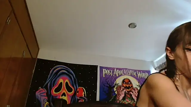 MINI Petite online show from 03-11-26, 06:03