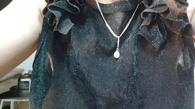 MINI Petite online show from 04-16-26, 09:39