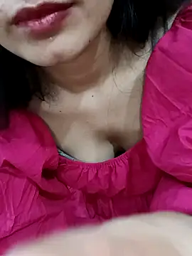 Snapshot of CuteSarikaLIVE chatting on 02-14-25, 07:28 CuteSarikaLIVE online show from 02-14-25, 07:28