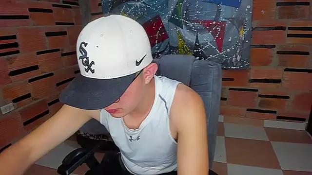 patrik 027 online show from 02-05-25, 08:14