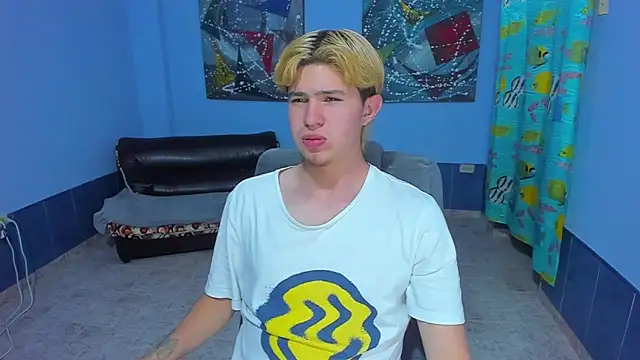 patrik 027 online show from 09-26-25, 08:24