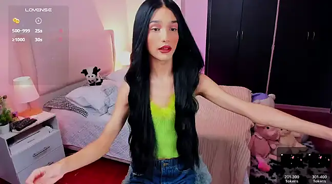 Snapshot of Ainhoads chatting on 12-31-24, 12:11 Ainhoads online show from 12-31-24, 12:11