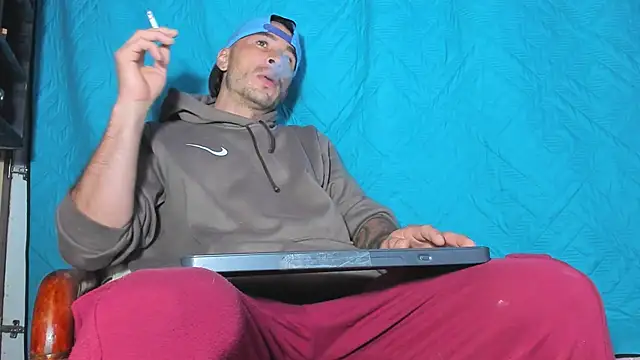 Snapshot of damn_fox chatting on 02-20-26, 01:22 damn fox online show from 02-20-26, 01:22