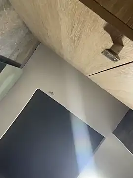 CeliWoods online show from 12-20-25, 10:11