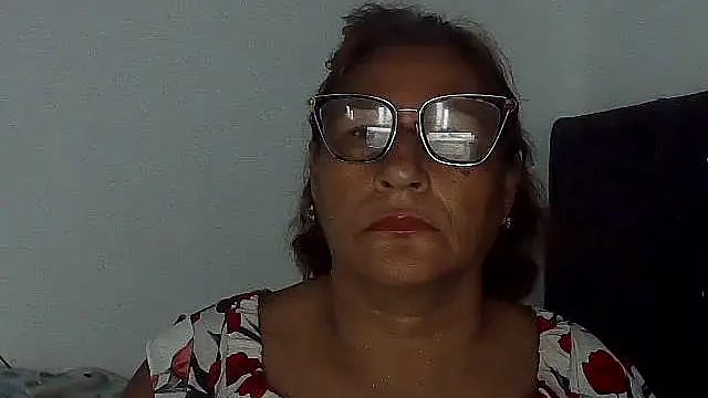 charrysexy1 online show from 11-26-25, 12:06