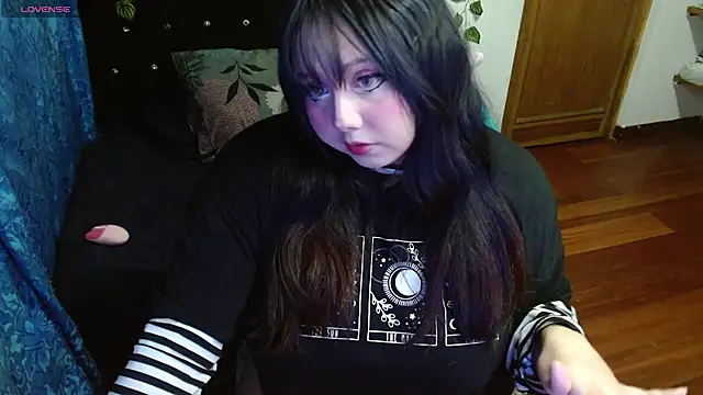 litlle cat online show from 11-28-25, 05:43