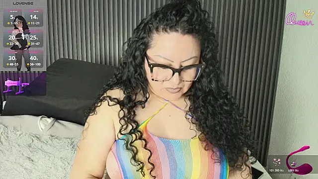 Snapshot of hazel_milf chatting on 07-20-26, 11:34 hazel milf online show from 07-20-26, 11:34