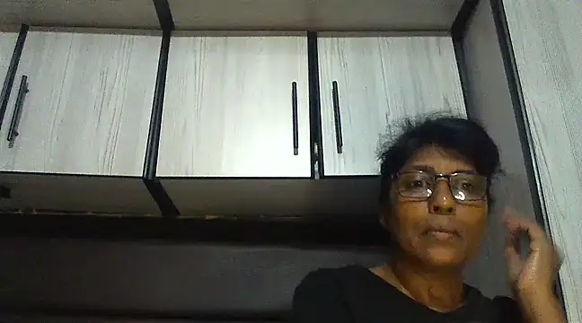 MsAttitude online show from 02-22-25, 03:03