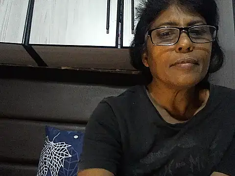 MsAttitude online show from 09-29-25, 08:08