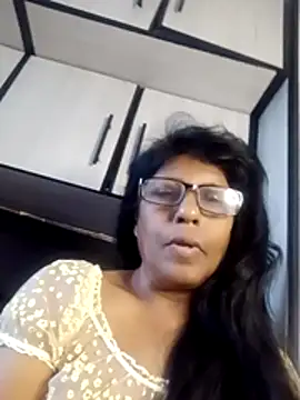MsAttitude online show from 05-05-26, 08:33