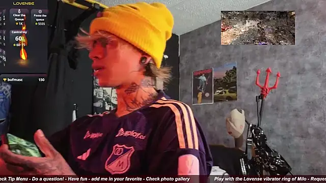 AcidMilo online show from 10-22-25, 03:56