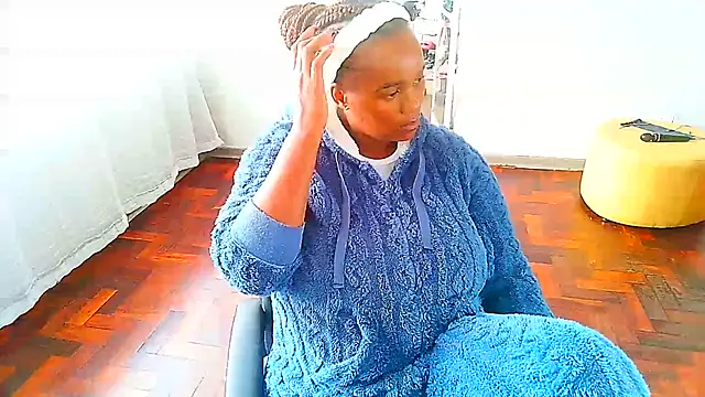 Charlie-Crawford online show from 02-20-25, 07:55