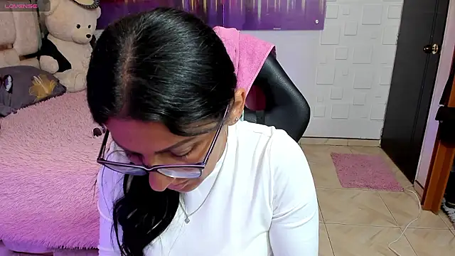 alma blue online show from 03-21-26, 11:08