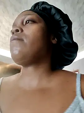 EbonyBuu online show from 02-10-26, 07:45