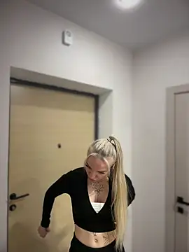 pinkstar  online show from 11-30-25, 05:33