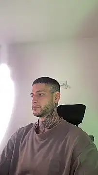  jamesleandros1 online show from 02-20-26, 01:33