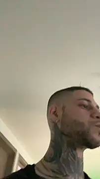  jamesleandros1 online show from 03-27-26, 04:07