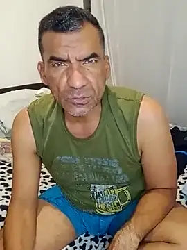 Daddy1972 online show from 02-14-25, 08:37