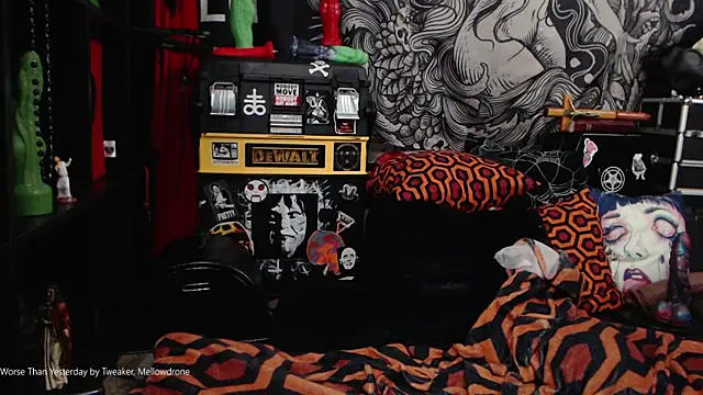 Silentmary online show from 01-28-25, 02:21