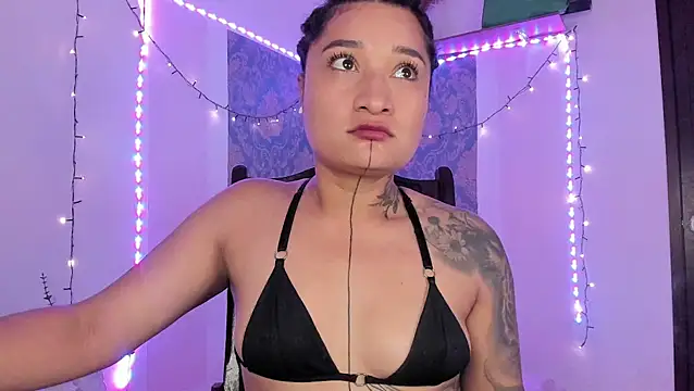 Eva Lee  online show from 02-28-26, 08:37