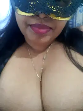 Snapshot of chubby_wife chatting on 09-16-25, 08:26 chubby wife online show from 09-16-25, 08:26