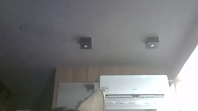 Skinny-Kitten online show from 12-02-25, 05:52