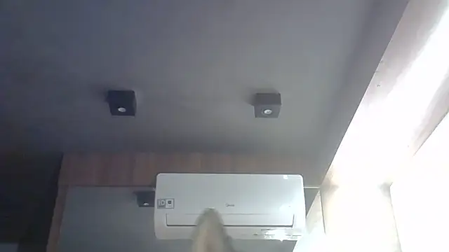 Snapshot of Skinny-Kitten chatting on 06-14-26, 07:27 Skinny-Kitten online show from 06-14-26, 07:27