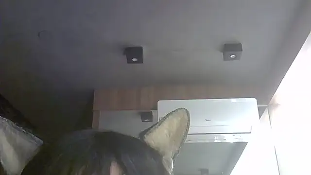 Snapshot of Skinny-Kitten chatting on 07-10-26, 10:40 Skinny-Kitten online show from 07-10-26, 10:40