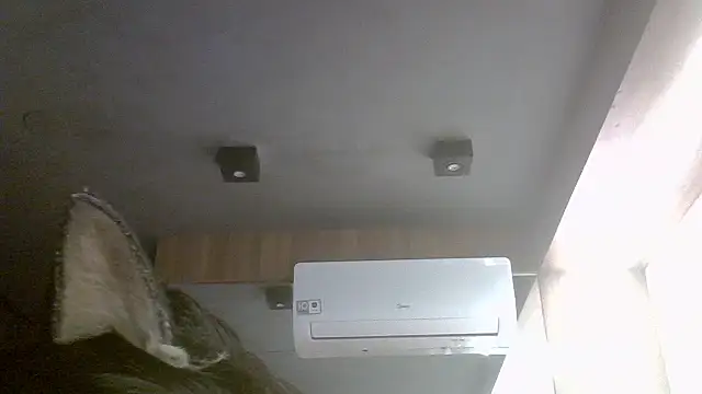Snapshot of Skinny-Kitten chatting on 07-16-26, 04:35 Skinny-Kitten online show from 07-16-26, 04:35