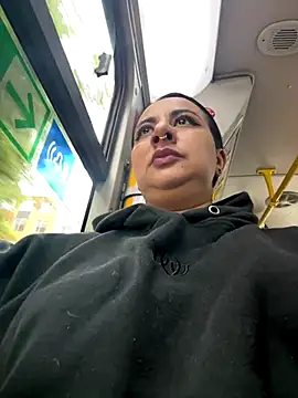 Abril Luv online show from 01-08-26, 12:29