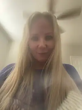 Sexual Lovable Doll online show from 07-28-26, 04:39