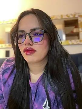 Snapshot of andra_rose chatting on 01-15-25, 11:51 andra rose online show from 01-15-25, 11:51