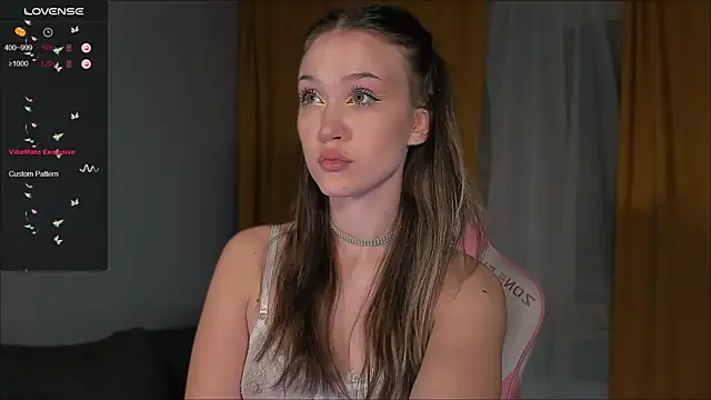 Snapshot of Amelia_Lein chatting on 02-10-25, 01:57 Amelia Lein online show from 02-10-25, 01:57