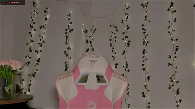 Amelia Lein online show from 12-01-25, 12:15