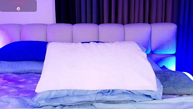 sweetieluna01 online show from 01-09-26, 08:54