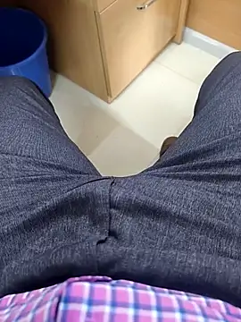 adicma123 online show from 02-19-26, 08:43