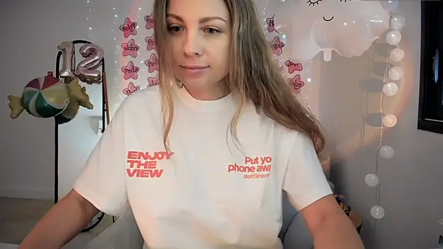 ImKeira online show from 06-21-26, 08:28