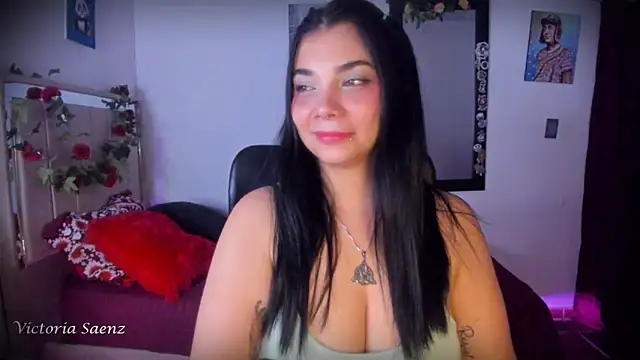 Snapshot of victoriaasaenz_ chatting on 07-01-26, 12:01 victoriaasaenz online show from 07-01-26, 12:01
