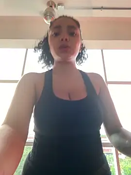 Snapshot of Mariecurl chatting on 01-23-25, 11:48 Mariecurl online show from 01-23-25, 11:48