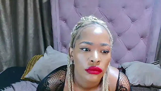 Snapshot of AFRICANGODDESSXXX chatting on 06-20-26, 12:03 AFRICANGODDESSXXX online show from 06-20-26, 12:03
