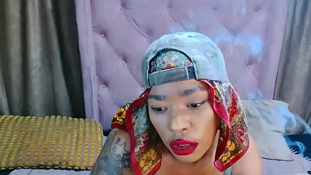 Snapshot of AFRICANGODDESSXXX chatting on 06-26-26, 11:31 AFRICANGODDESSXXX online show from 06-26-26, 11:31