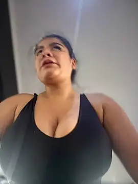 Snapshot of Insane_Issa chatting on 01-20-25, 02:57 Insane Issa online show from 01-20-25, 02:57