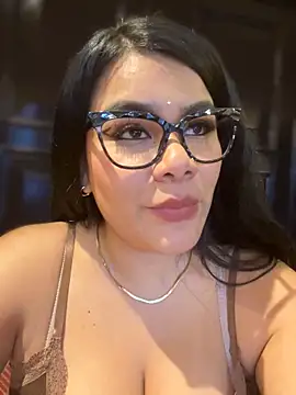 Snapshot of Insane_Issa chatting on 01-25-25, 10:39 Insane Issa online show from 01-25-25, 10:39